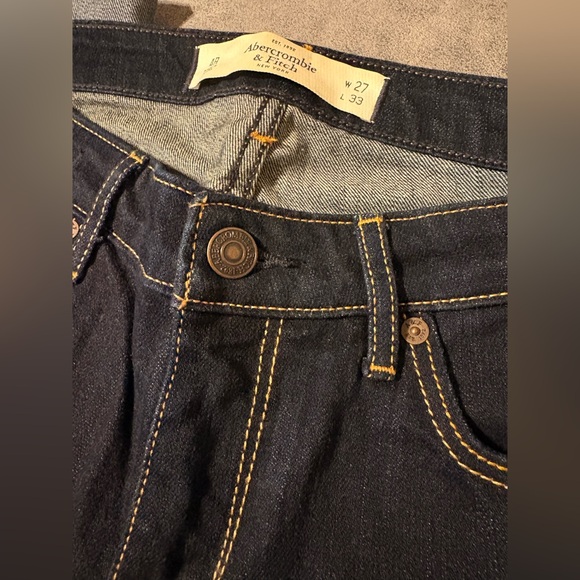 Abercrombie & Fitch Straight Leg Jeans - Picture 4 of 13